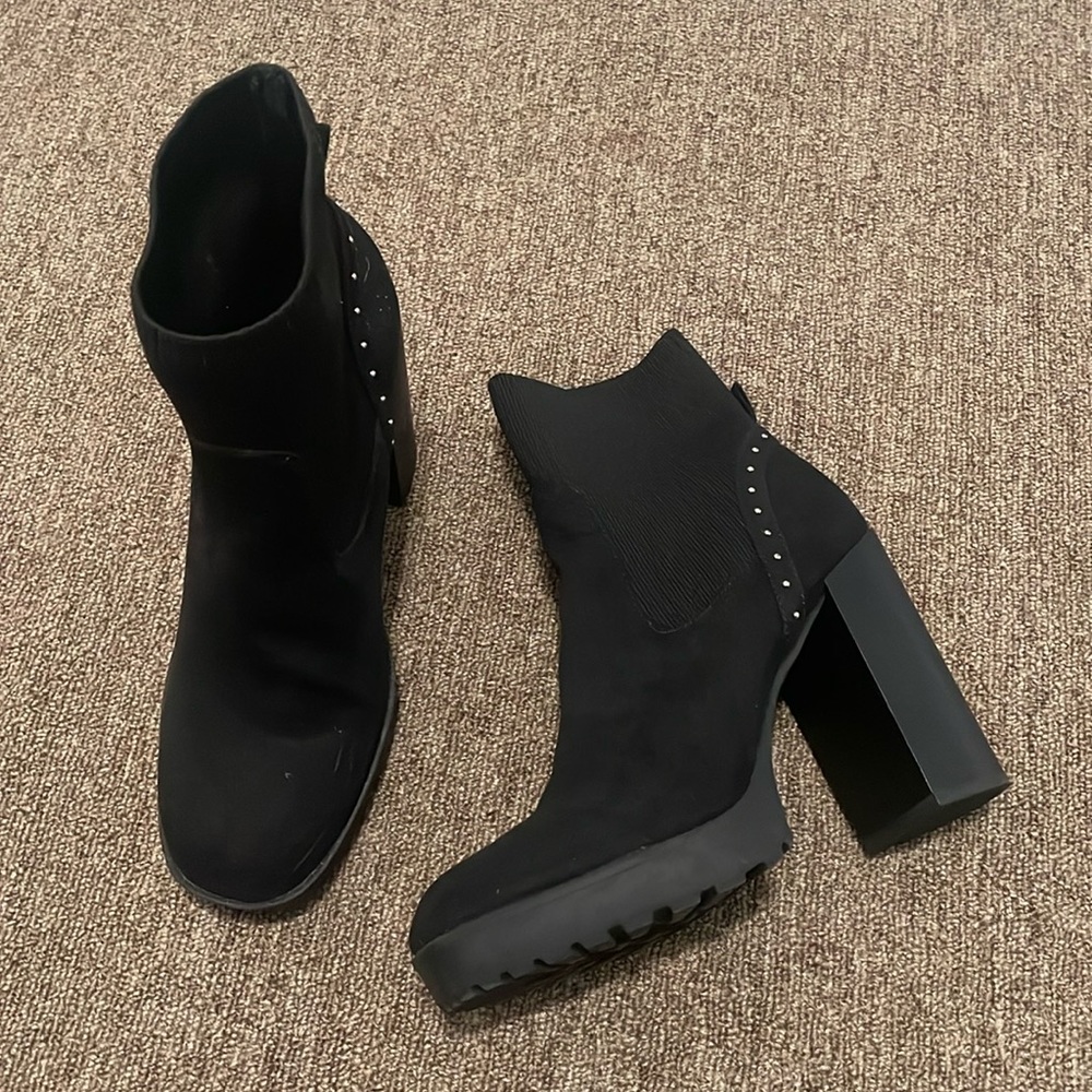 Report Suede like ankle sock boots booties